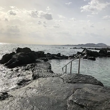 Casita Lanzaocean View شقة Punta Mujeres